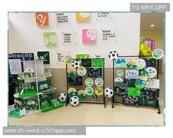 绚丽多彩的足球艺术作品展示让你感受运动与创意的完美结合 绚丽多彩的足球艺术作品展示让你感受运动与创意的完美结合